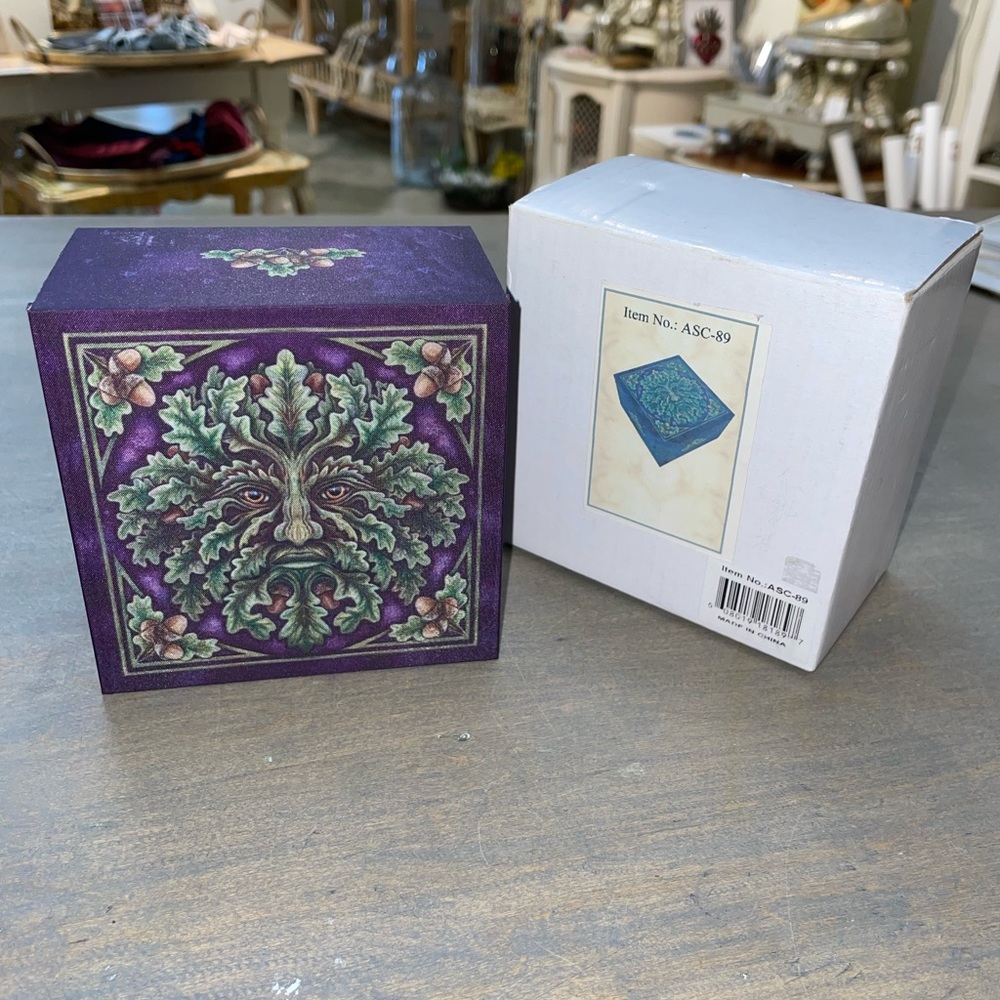 GIFTED. Green Man Trinket Box with mirror NIB